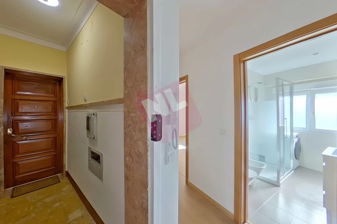 Apartamento T3 para Arrendamento em Moscavide e Portela Foto 3