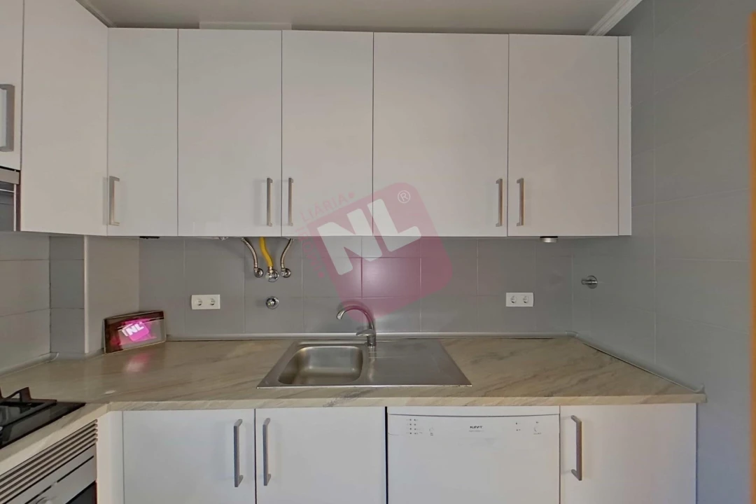 Apartamento T3 para Arrendamento em Moscavide e Portela Foto 7
