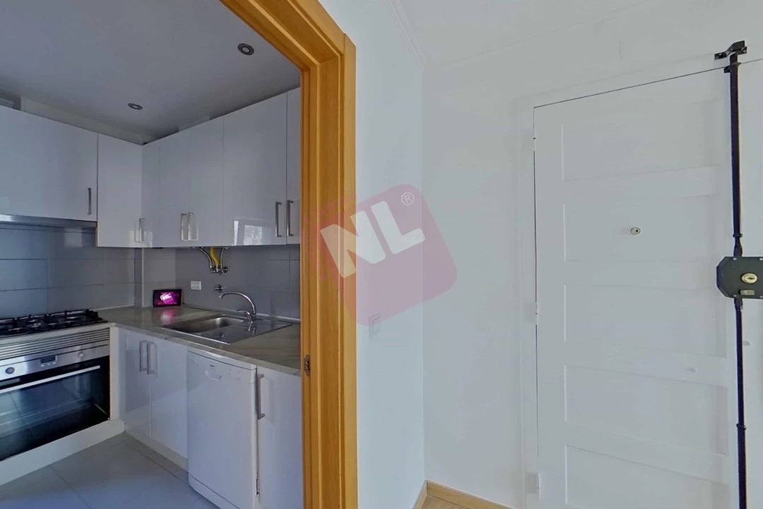 Apartamento T3 para Arrendamento em Moscavide e Portela Foto 5