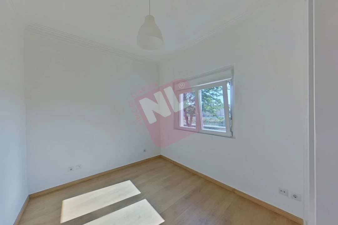 Apartamento T3 para Arrendamento em Moscavide e Portela Foto 18