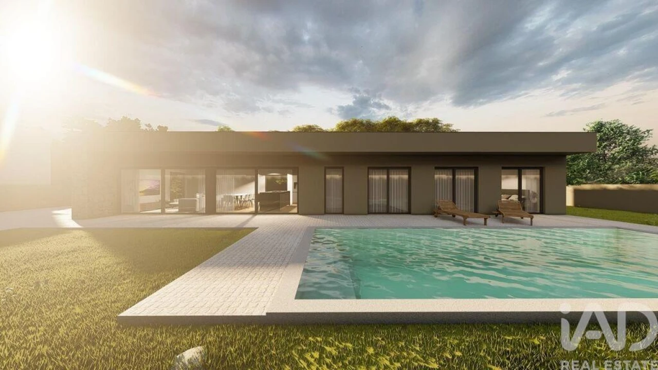 Moradia T3 para Venda em Vila Praia de Ancora Foto 5