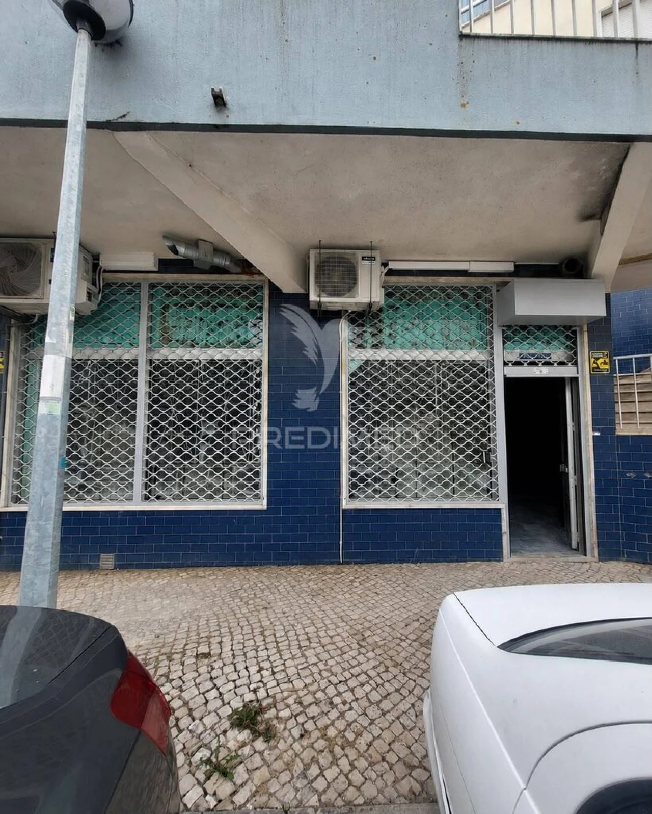 Loja para Venda em Loures Foto 11