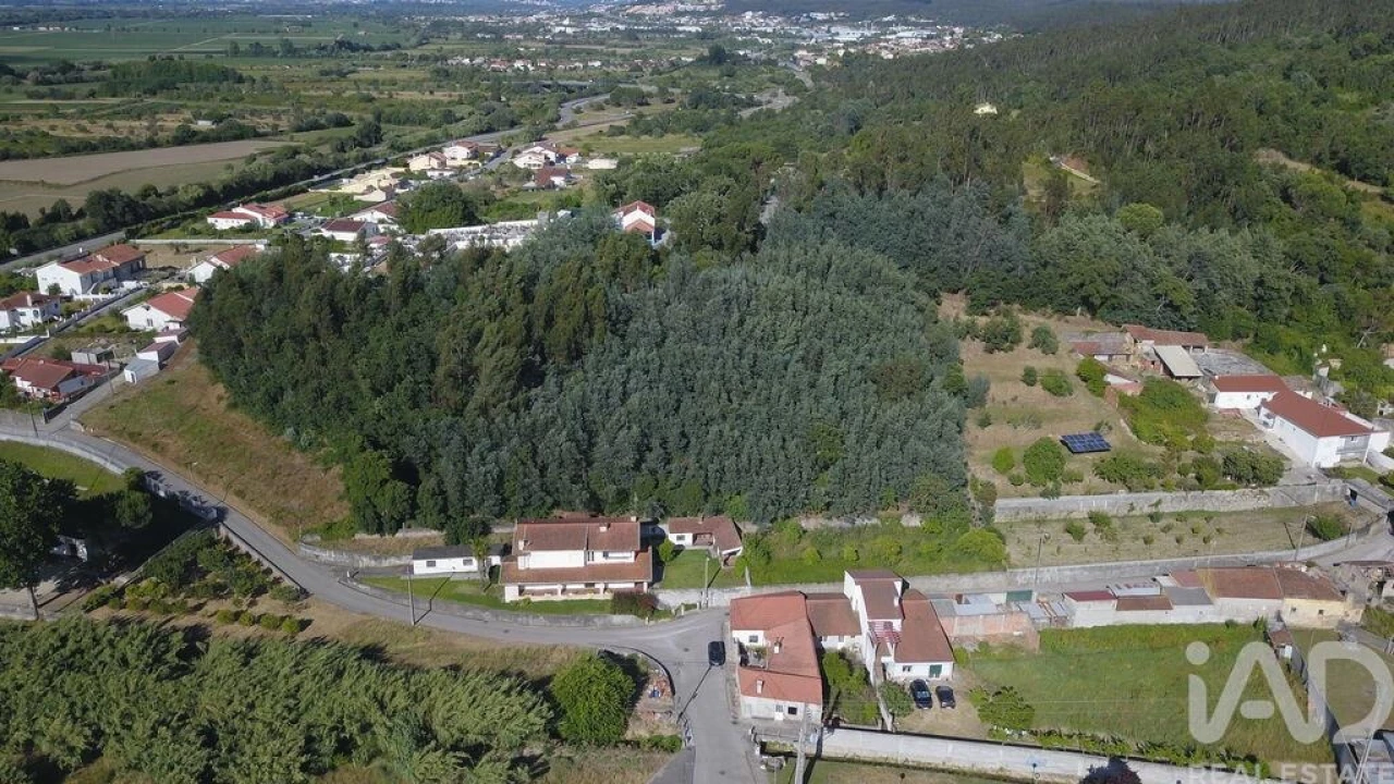Terreno para Venda em Taveiro, Ameal e Arzila Foto 4