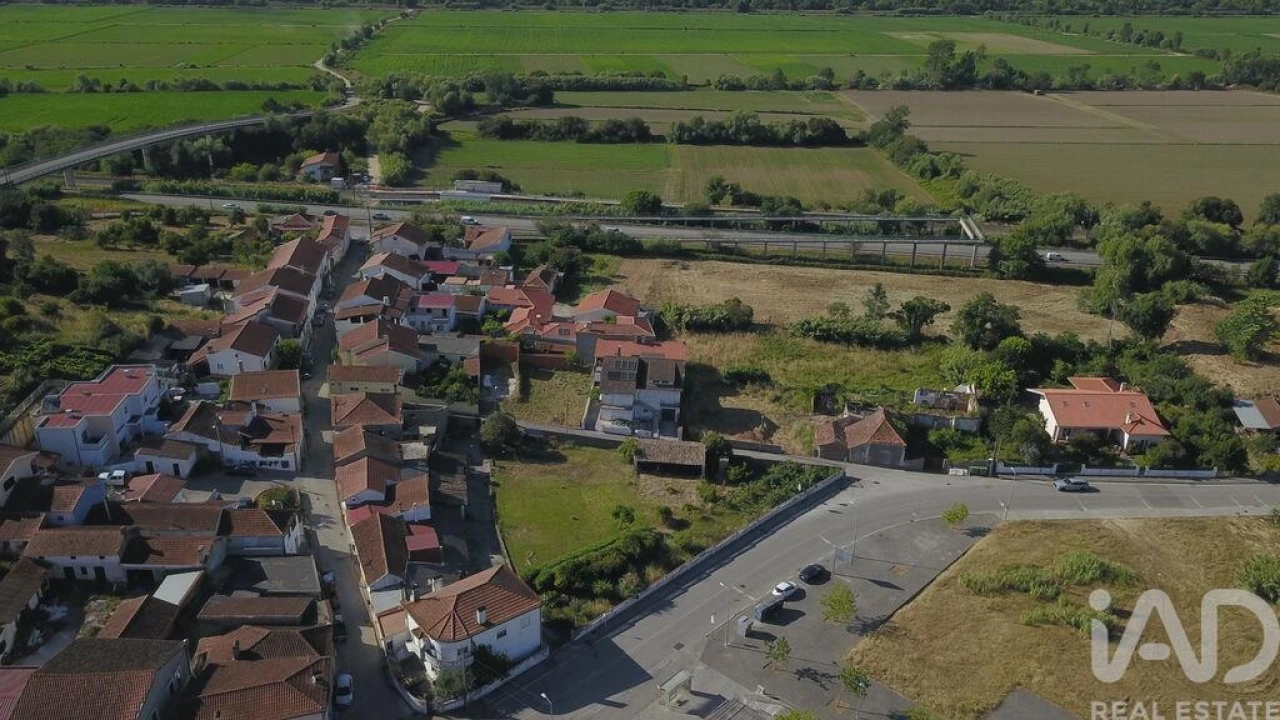 Terreno para Venda em Taveiro, Ameal e Arzila Foto 6