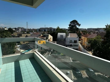 Apartamento T2 para Venda em Cidade da Maia