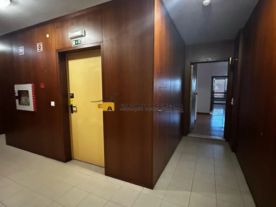 Apartamento T2 para Venda em Cidade da Maia Foto 22