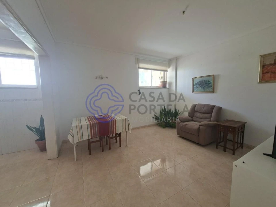 Apartamento T2 para Venda em Algueirão-Mem Martins Foto 27