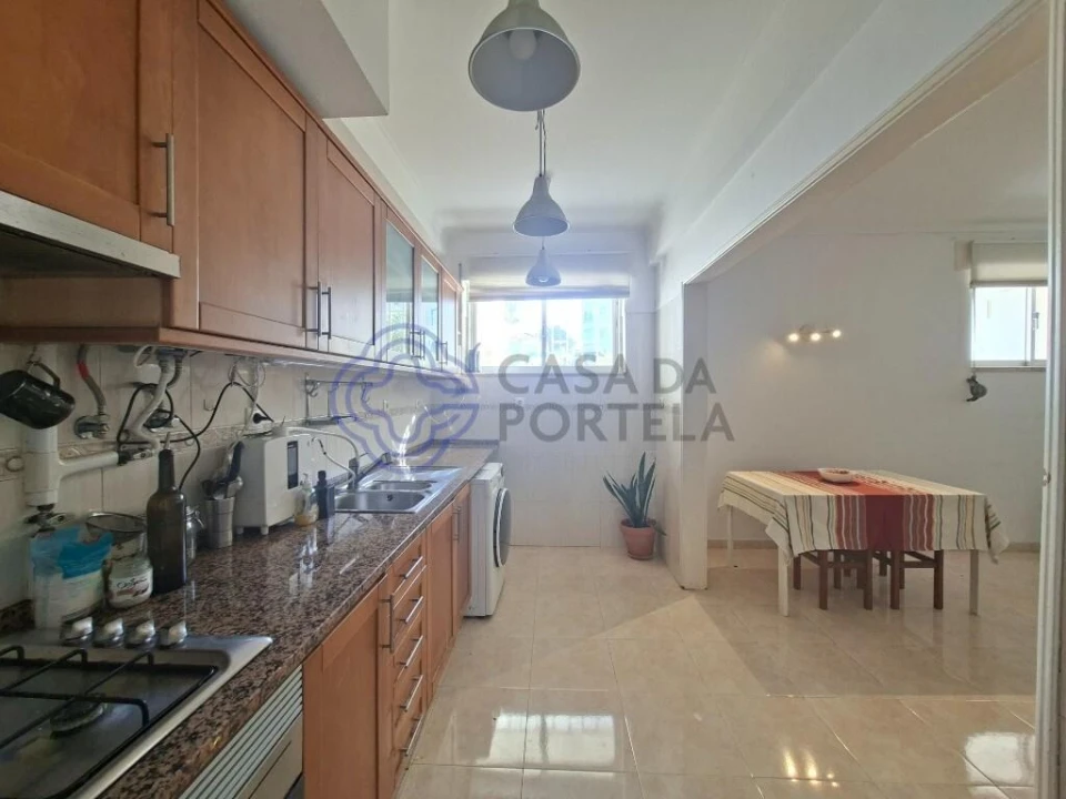 Apartamento T2 para Venda em Algueirão-Mem Martins Foto 6