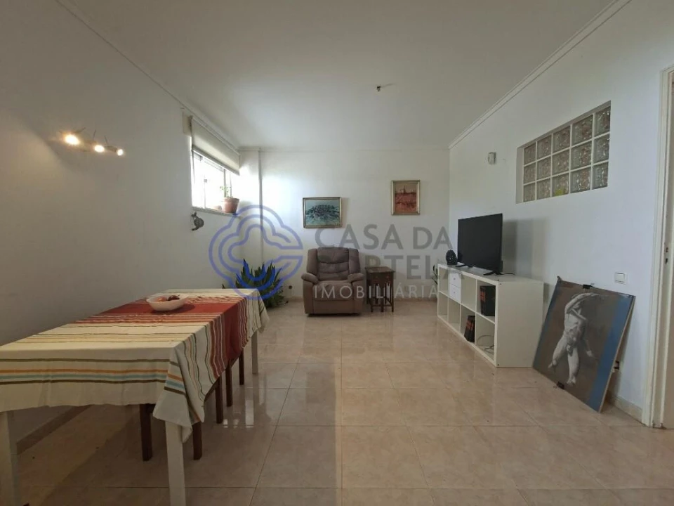 Apartamento T2 para Venda em Algueirão-Mem Martins Foto 4