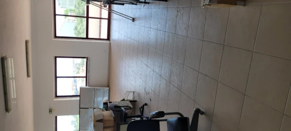 Armazém para Venda em Alverca do Ribatejo e Sobralinho