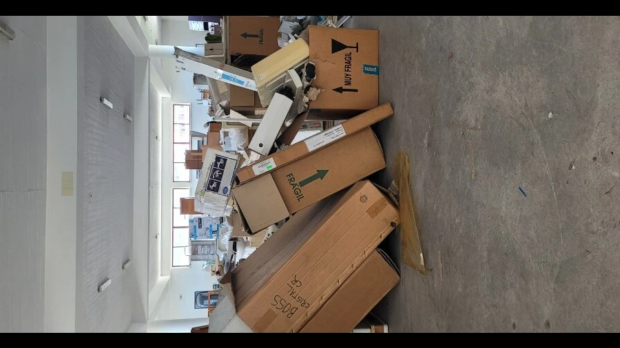 Armazém para Venda em Alverca do Ribatejo e Sobralinho