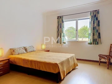 Moradia T3 para Arrendamento em Ericeira