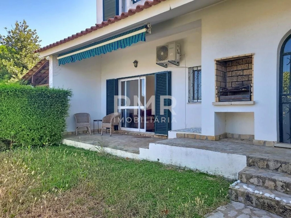 Moradia T3 para Arrendamento em Ericeira Foto 1