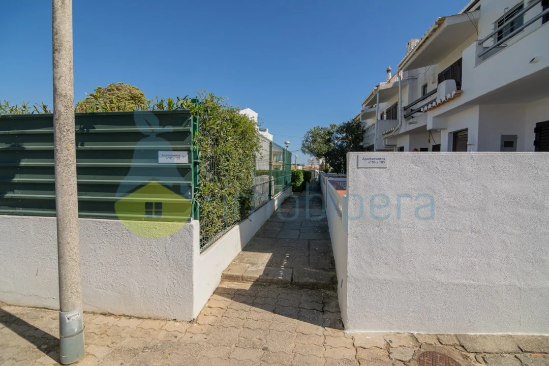Apartamento T1 para Venda em Lagos (São Sebastião e Santa Maria) Foto 2
