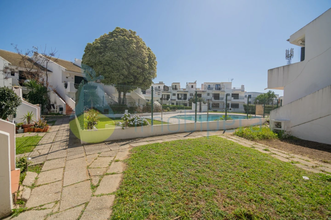 Apartamento T1 para Venda em Lagos (São Sebastião e Santa Maria) Foto 23