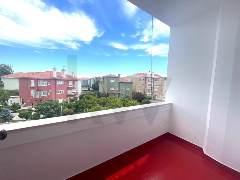Apartamento T3 para Arrendamento em Alvalade Foto 29