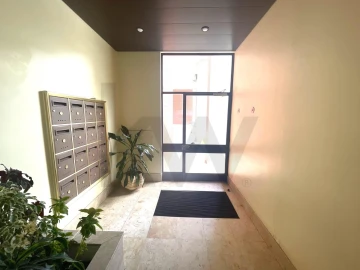Apartamento T3 para Arrendamento em Alvalade