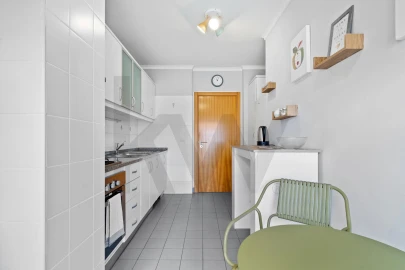 Apartamento T2 para Venda em Caniço