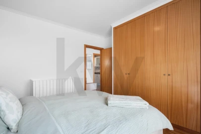 Apartamento T2 para Venda em Caniço