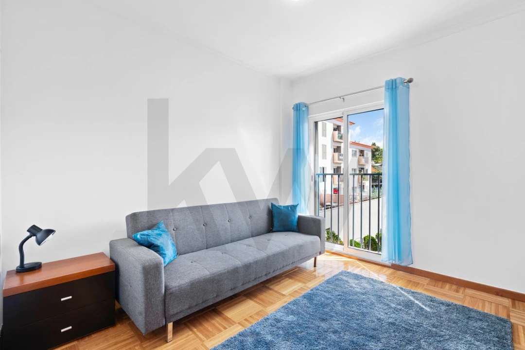 Apartamento T2 para Venda em Caniço Foto 17