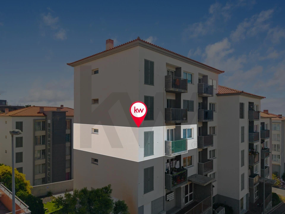 Apartamento T2 para Venda em Caniço Foto 27