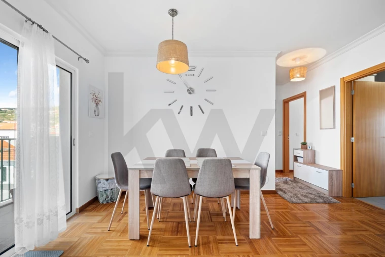 Apartamento T2 para Venda em Caniço Foto 6
