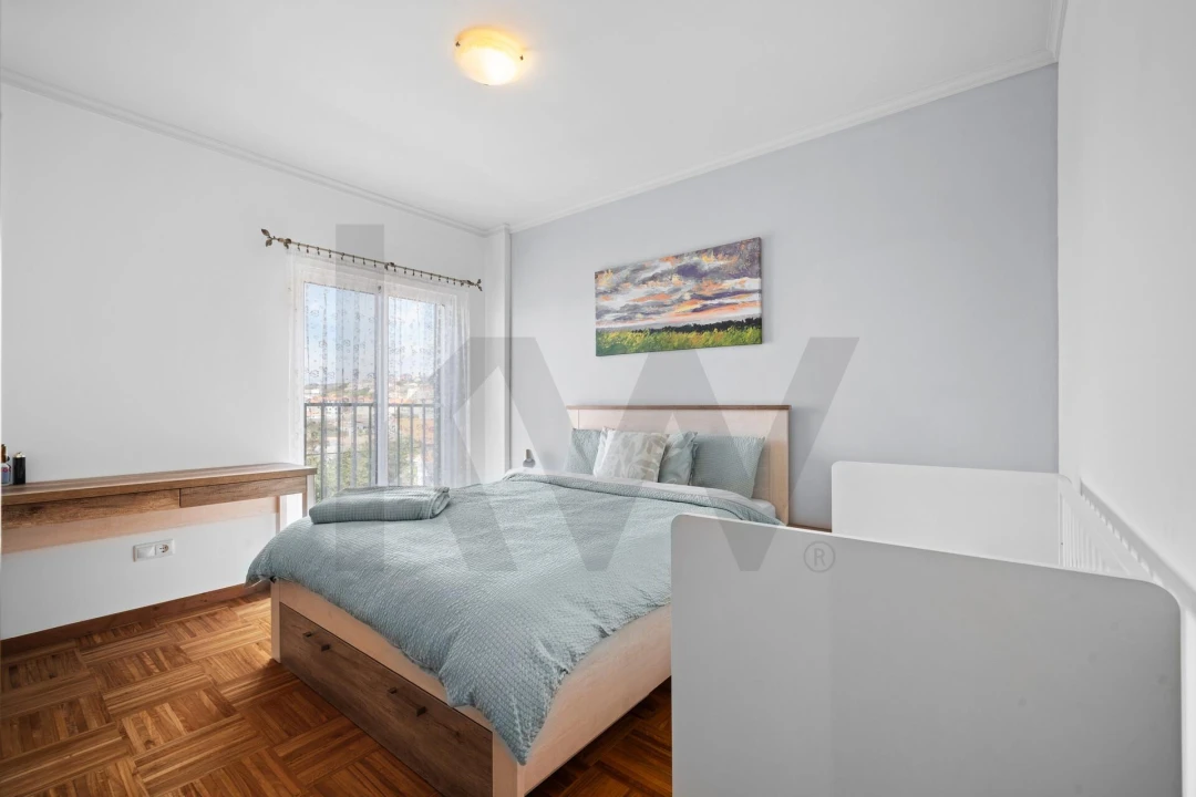 Apartamento T2 para Venda em Caniço Foto 16