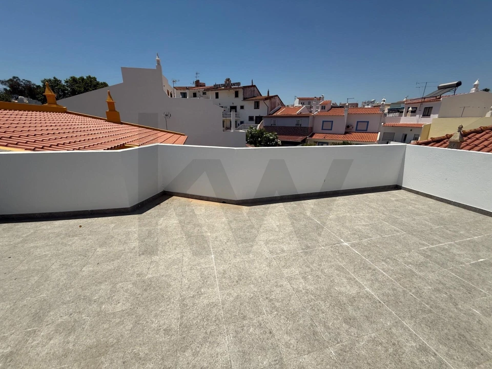Moradia T5 para Venda em Alvor Foto 18