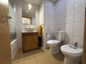 Apartamento T2 para Venda em Rosto do Cão (Livramento)