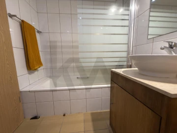 Apartamento T2 para Venda em Rosto do Cão (Livramento)