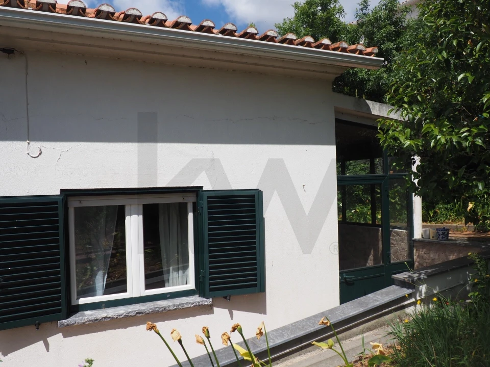 Moradia T4 para Venda em Venda do Pinheiro e Santo Estêvão das Galés Foto 34