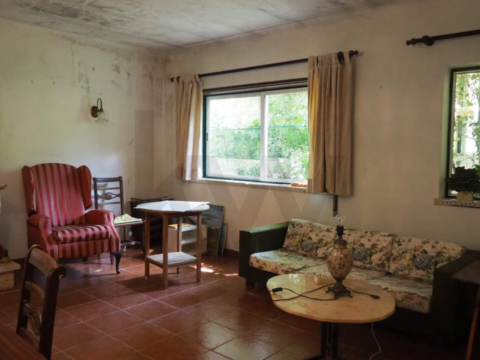 Moradia T4 para Venda em Venda do Pinheiro e Santo Estêvão das Galés Foto 6