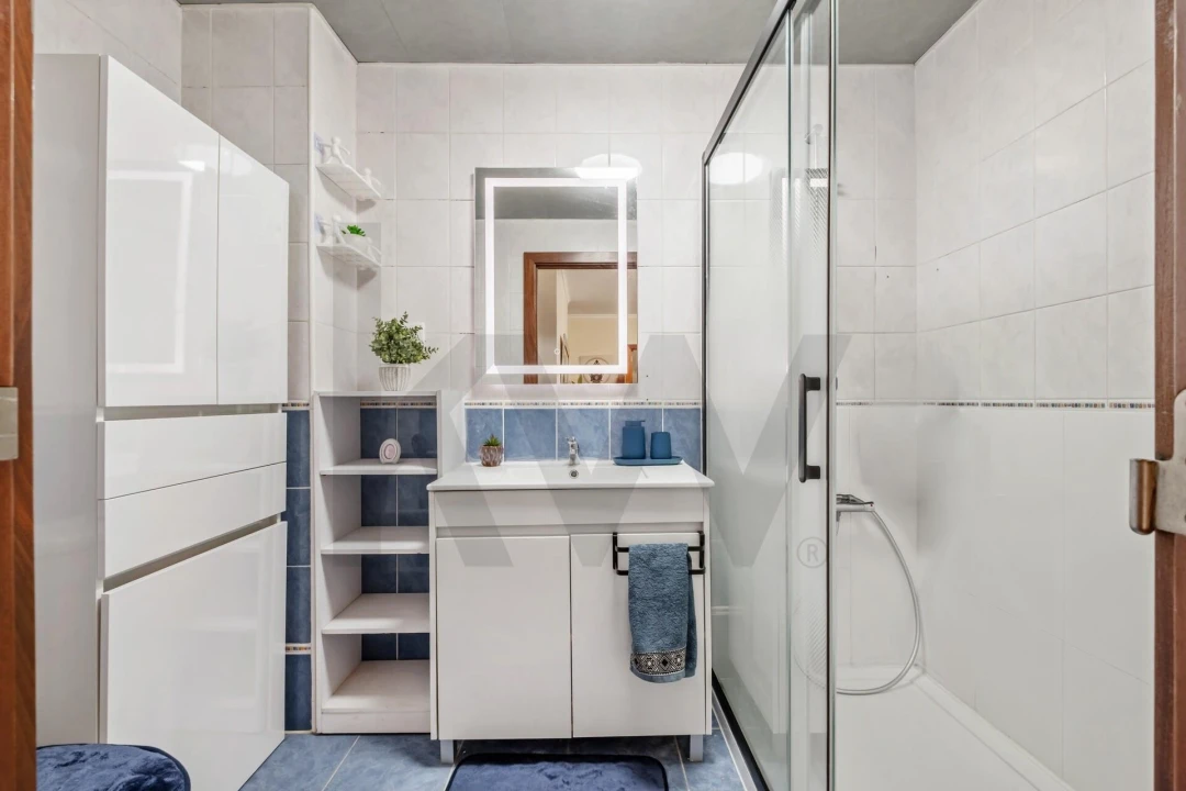 Apartamento T3 para Venda em Santo Antonio Foto 13