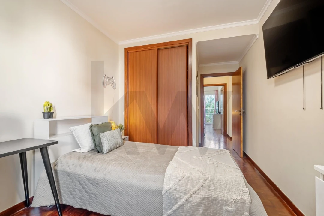 Apartamento T3 para Venda em Santo Antonio Foto 8