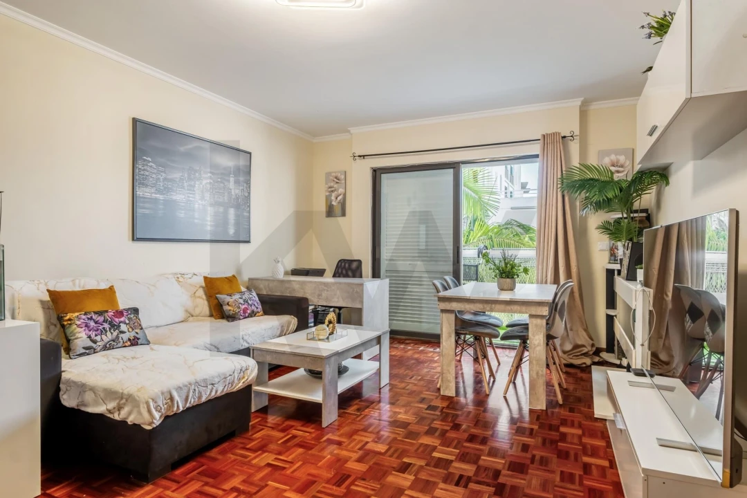 Apartamento T3 para Venda em Santo Antonio Foto 3