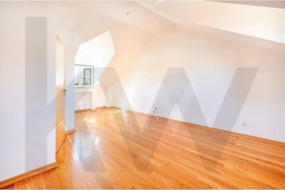 Apartamento T1 para Arrendamento em Lumiar