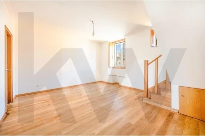Apartamento T1 para Arrendamento em Lumiar