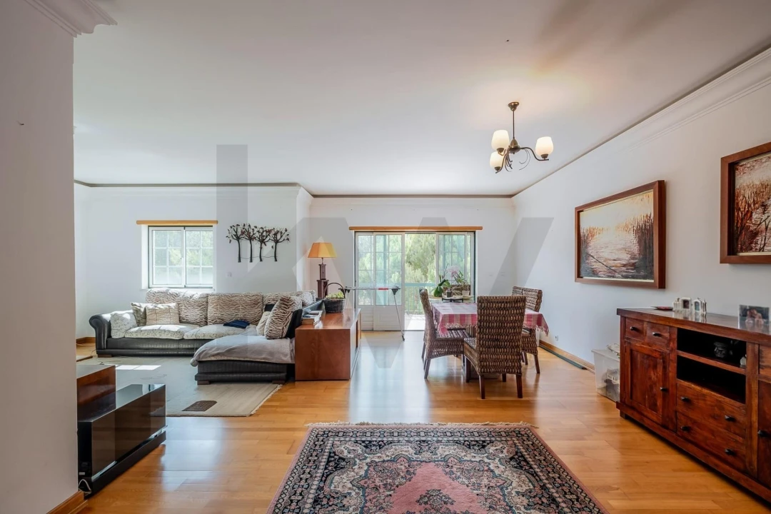 Apartamento T2 para Venda em Alcabideche Foto 18