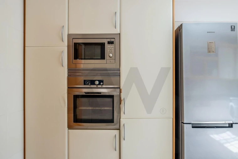 Apartamento T2 para Venda em Alcabideche Foto 15