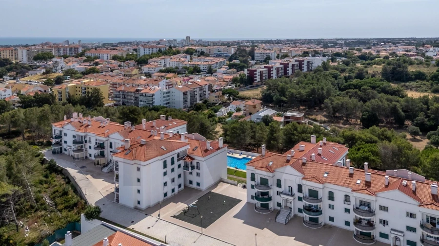 Apartamento T2 para Venda em Alcabideche Foto 10