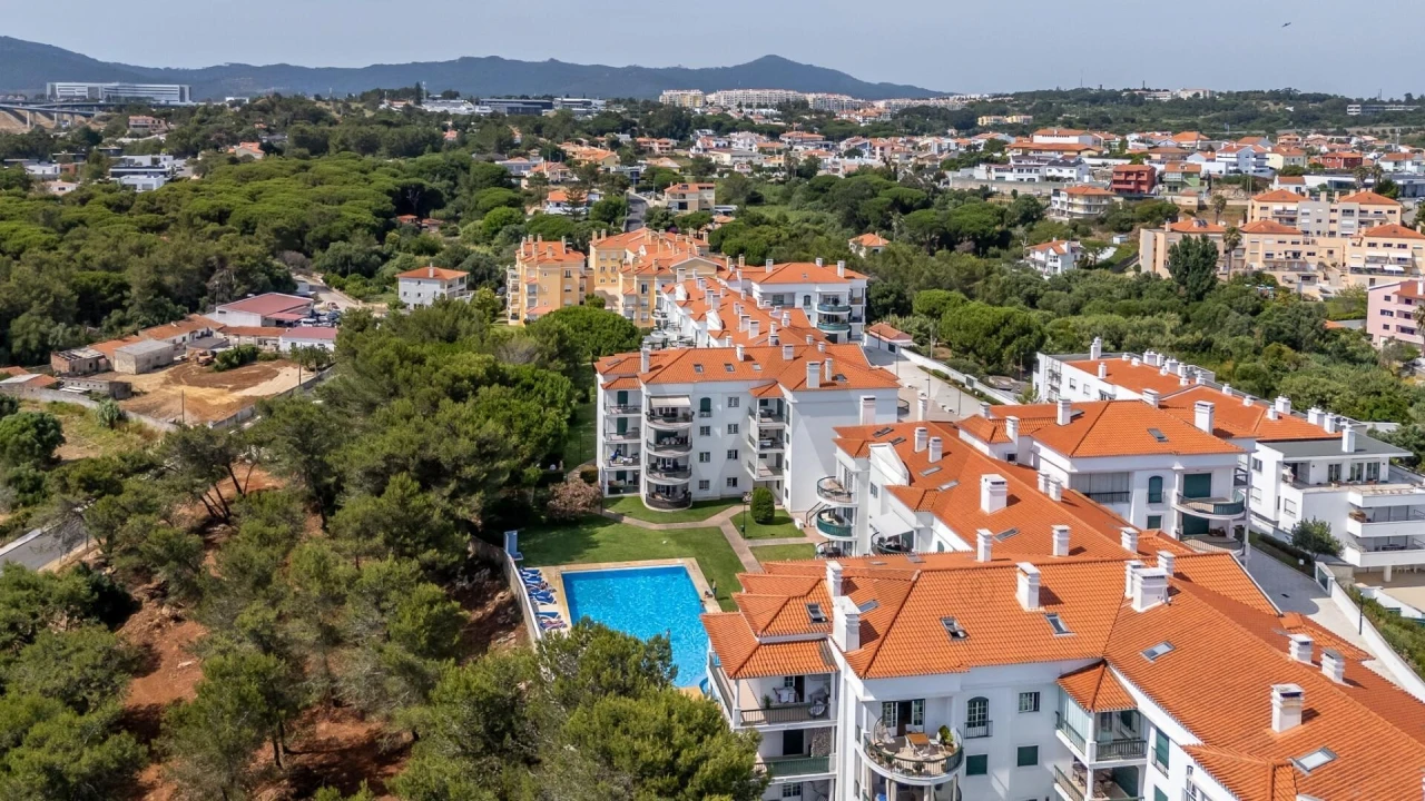 Apartamento T2 para Venda em Alcabideche Foto 6
