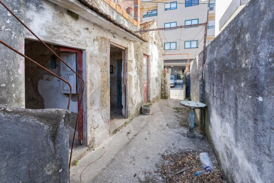 Moradia T2 para Venda em Cidade da Maia Foto 18