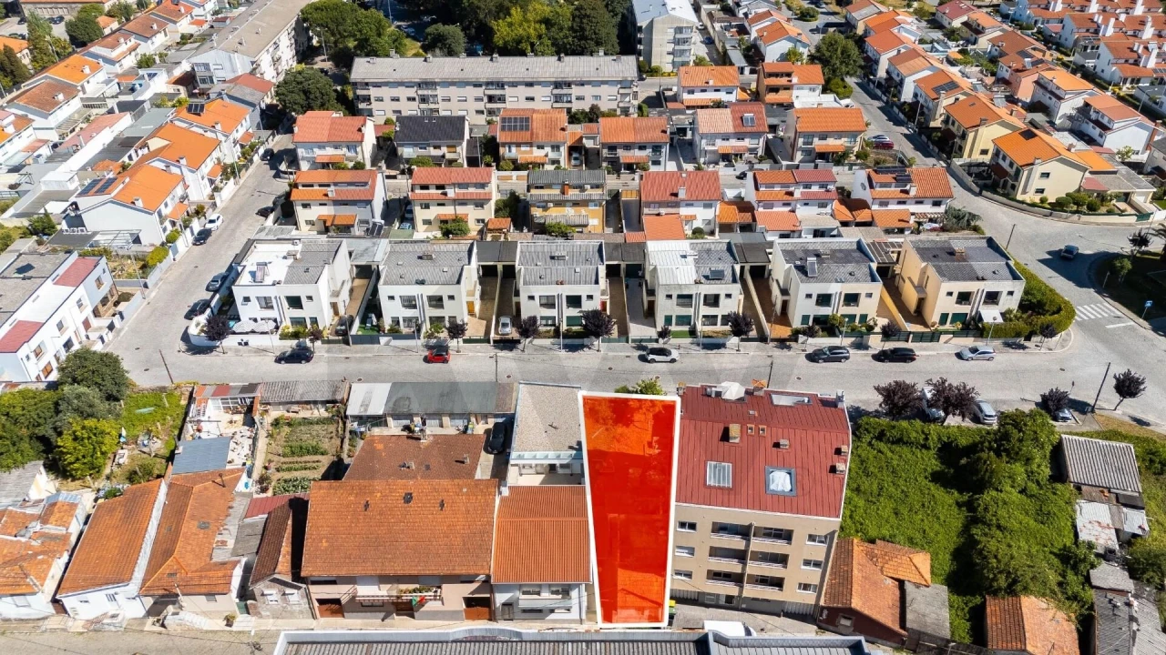 Moradia T2 para Venda em Cidade da Maia Foto 9