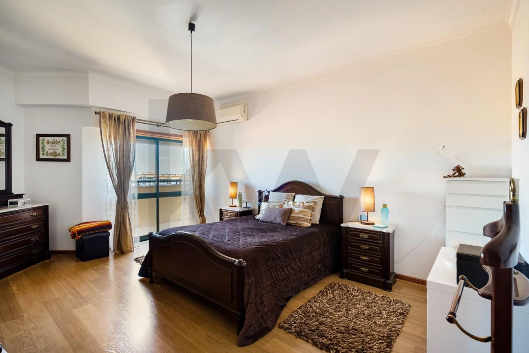 Apartamento T2 para Venda em Queluz e Belas Foto 11