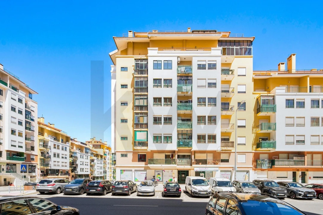Apartamento T2 para Venda em Queluz e Belas Foto 30
