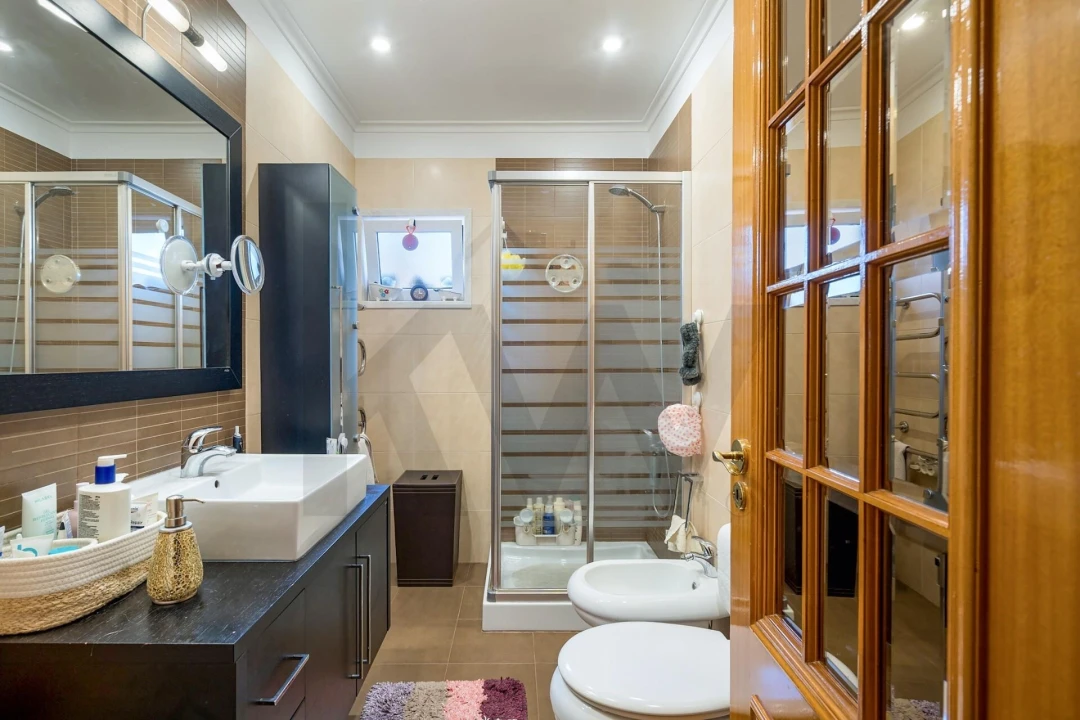 Apartamento T2 para Venda em Queluz e Belas Foto 14