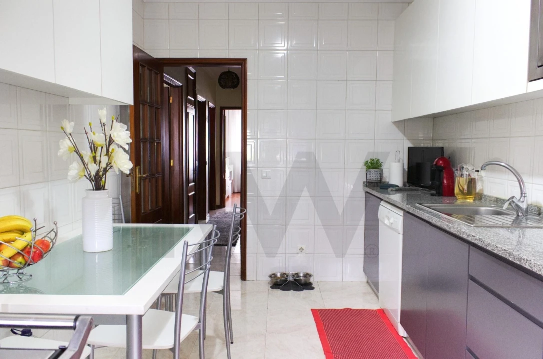 Apartamento T2 para Venda em Ermesinde Foto 6