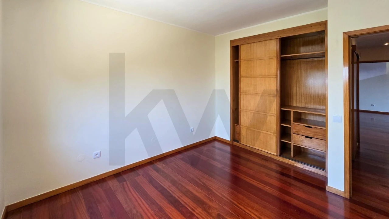 Apartamento T3 para Venda em São Felix da Marinha Foto 16