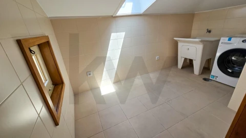 Apartamento T3 para Venda em São Felix da Marinha