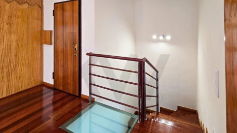 Apartamento T3 para Venda em São Felix da Marinha